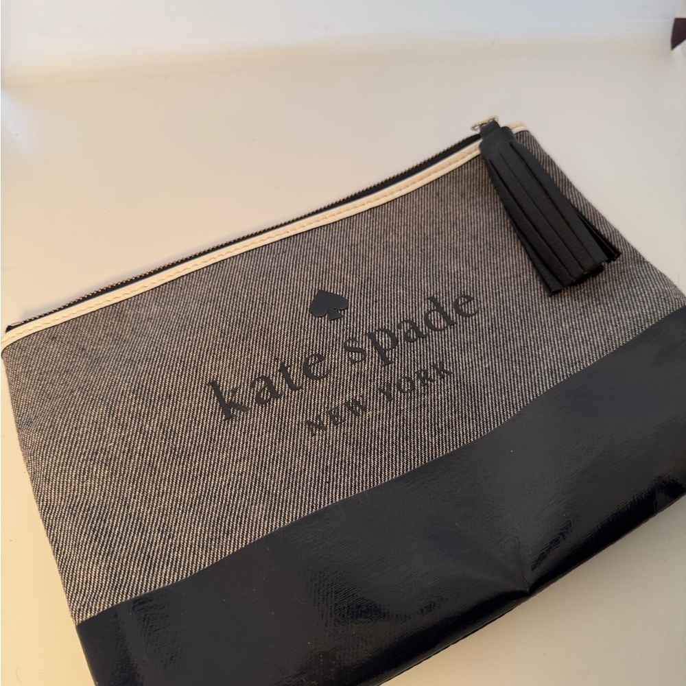 Kate Spade Black and Gray Clutch
